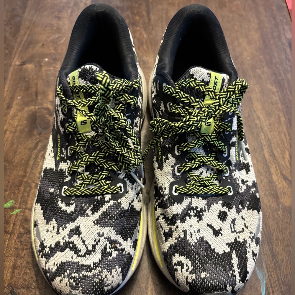 Brooks Womens Ghost 15 1203801B029 Ebony Nightlife Running Shoes Size 10